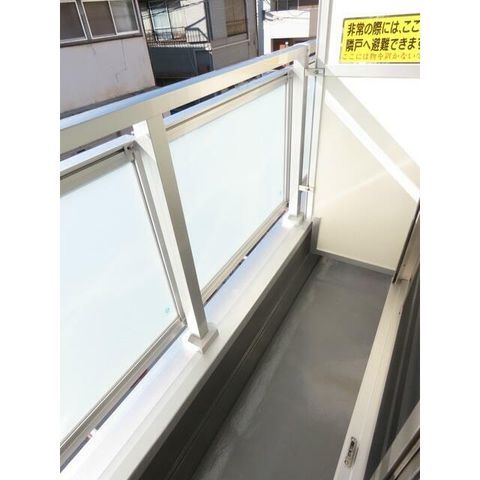 �y�o���R�j�[�z�@