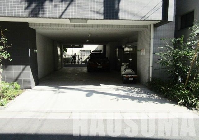 �y���̑��z�@���ԏ�