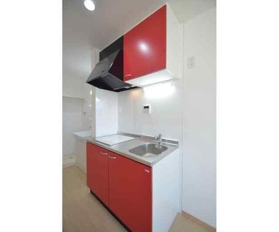 �y�L�b�`���z�@