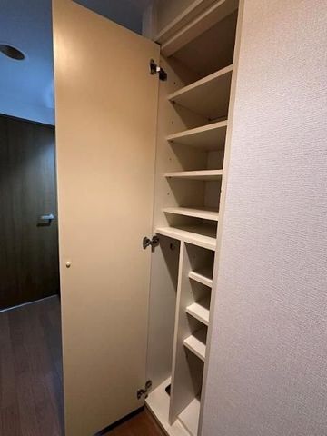 �y���ցz�@
