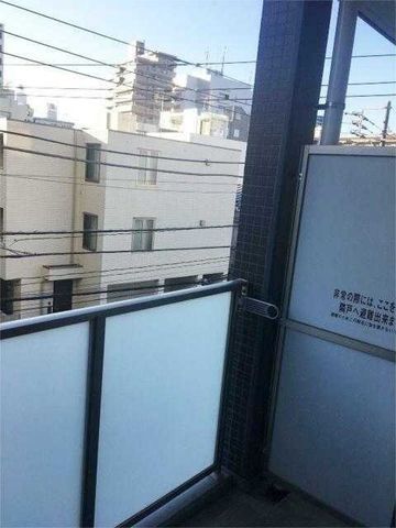 �y�o���R�j�[�z�@