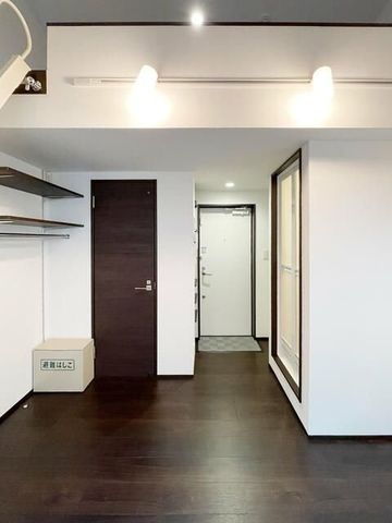 �y���ԁE���r���O�z�@