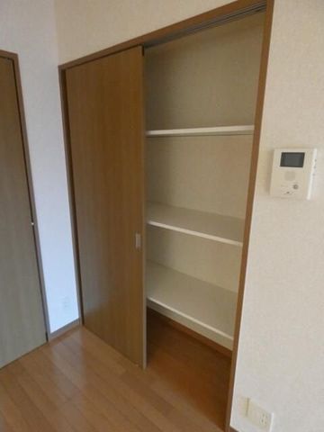 �y���[�z�@