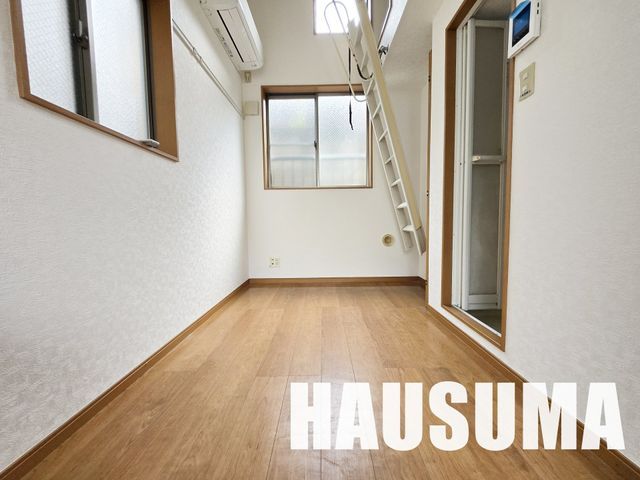 �y���ԁE���r���O�z�@���r���O/����