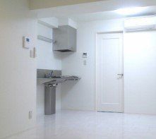 �y���̑������E�X�y�[�X�z�@