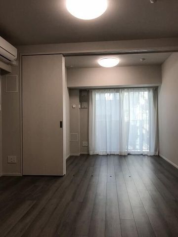 �y���̑������E�X�y�[�X�z�@