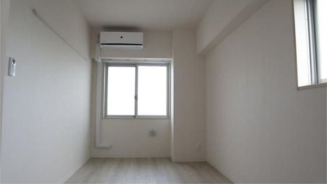 �y���̑��ݔ��z�@�G�A�R��