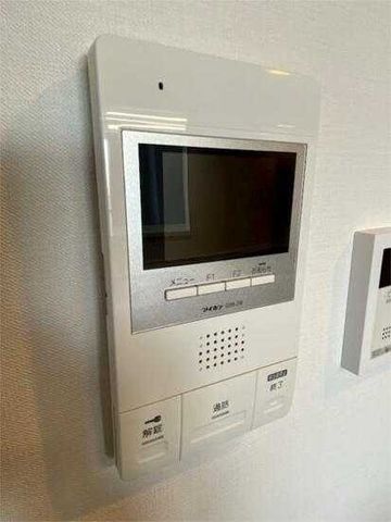 �y���̑��ݔ��z�@