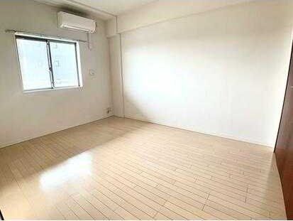 �y���̑������E�X�y�[�X�z�@