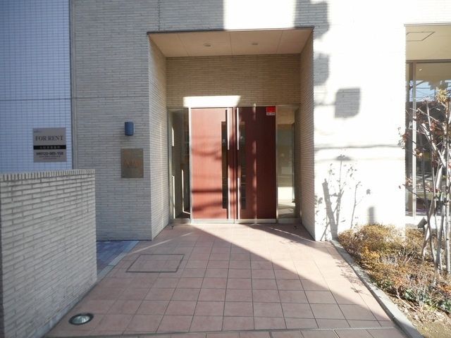 �y���̑��z�@�G���g�����X