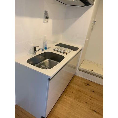 �y�L�b�`���z�@