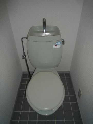 �y�g�C���z�@�g�C��