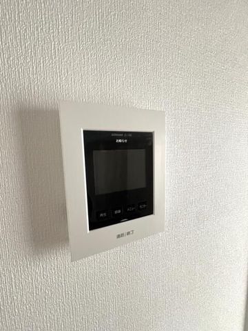 �y���̑��ݔ��z�@