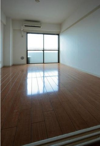 �y���ԁE���r���O�z�@����