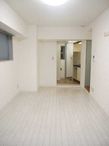 �y���̑������E�X�y�[�X�z�@