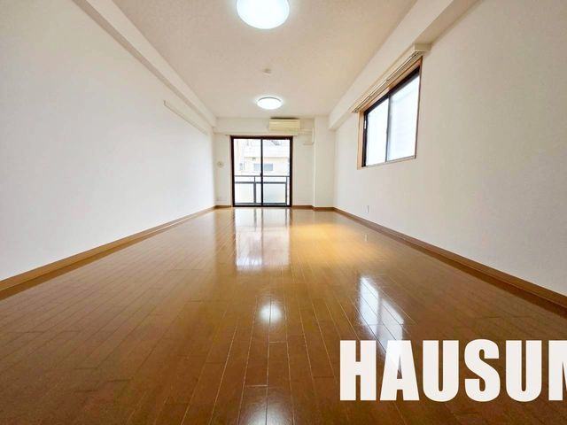 �y���ԁE���r���O�z�@���r���O/����