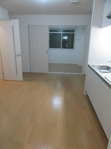 �y���̑������E�X�y�[�X�z�@