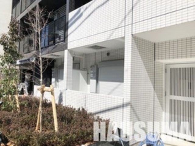 �y�G���g�����X�z�@