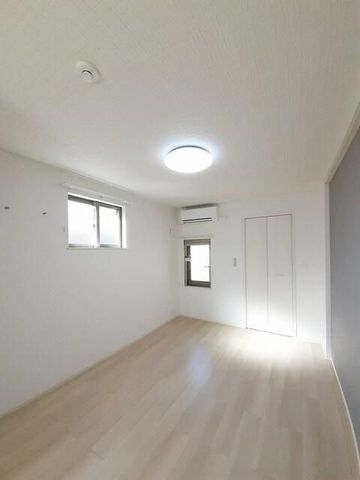 �y���̑������E�X�y�[�X�z�@