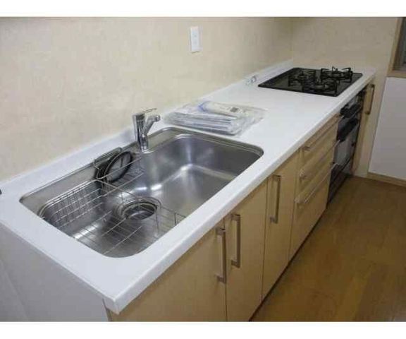 �y�L�b�`���z�@