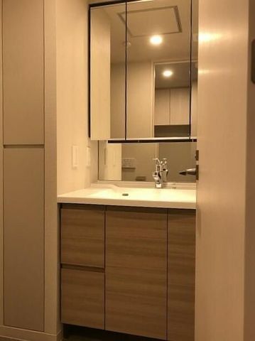 �y���ʏ��z�@