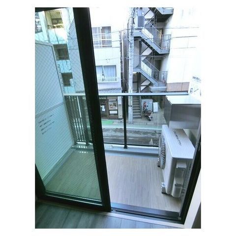 �y�o���R�j�[�z�@