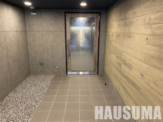 �y�G���g�����X�z�@