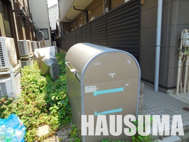 �y���̑��z�@�S�~�̂ď�