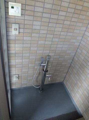 �y���̑��z�@�~�n�O�ݔ�