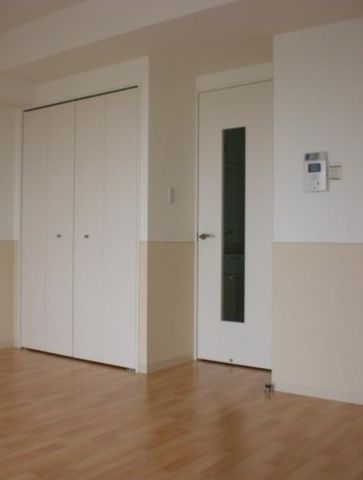 �y���̑������E�X�y�[�X�z�@���j�^�[�t�C���^�[�z��