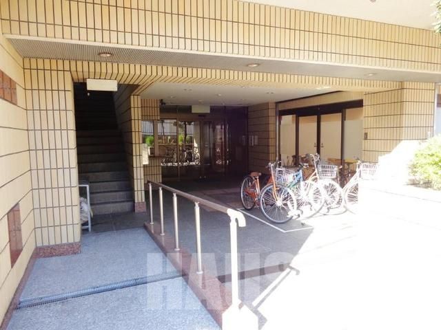 �y�G���g�����X�z�@�G���g�����X