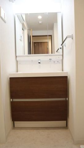 �y���ʏ��z�@