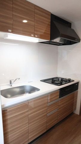 �y�L�b�`���z�@