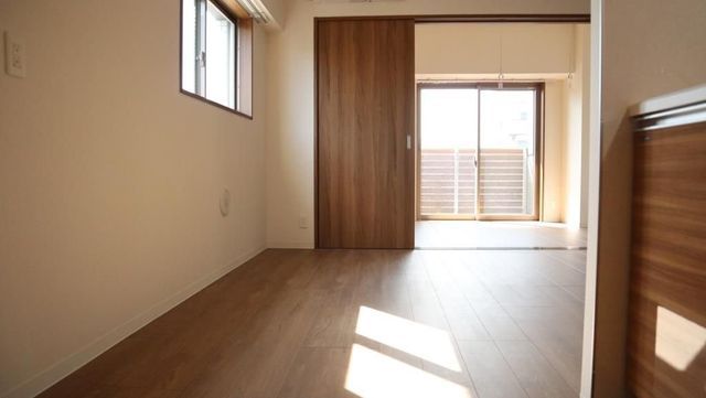 �y���̑������E�X�y�[�X�z�@