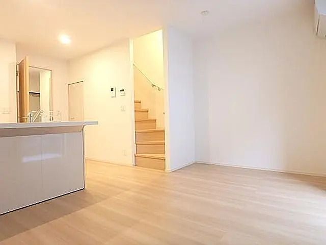 �y���̑������E�X�y�[�X�z�@