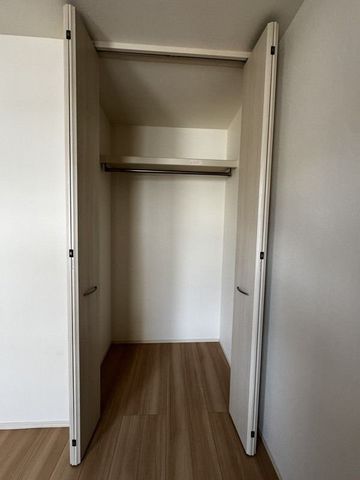 �y���̑��ݔ��z�@