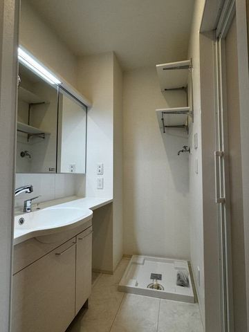 �y���̑������E�X�y�[�X�z�@