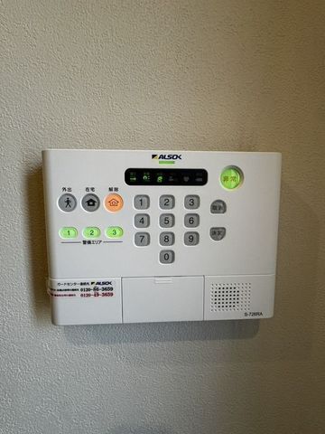 �y���̑������E�X�y�[�X�z�@