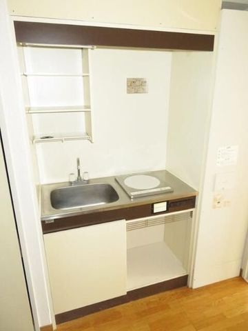 �y�L�b�`���z�@