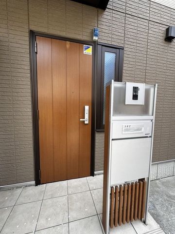 �y�G���g�����X�z�@