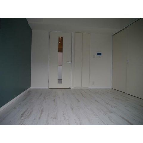 �y���ԁE���r���O�z�@