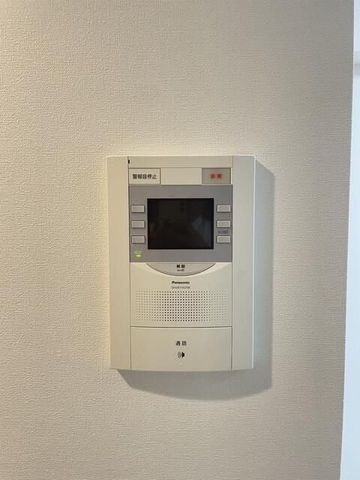 �y���̑��ݔ��z�@