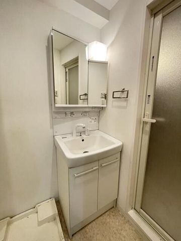 �y���ʏ��z�@