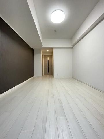 �y���ԁE���r���O�z�@