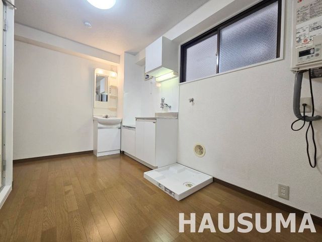 �y�����E���r���O�z�@2026.4.13�B�e