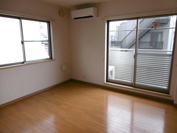 �y�o���R�j�[�z�@���r���O/����