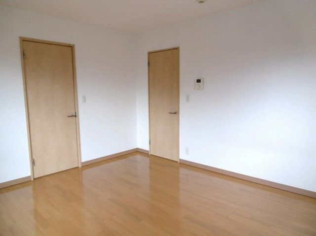 �y���[�z�@���r���O/����