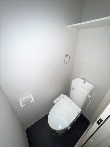 �y���ԁE���r���O�z�@