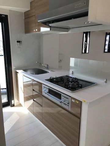 �y�L�b�`���z�@