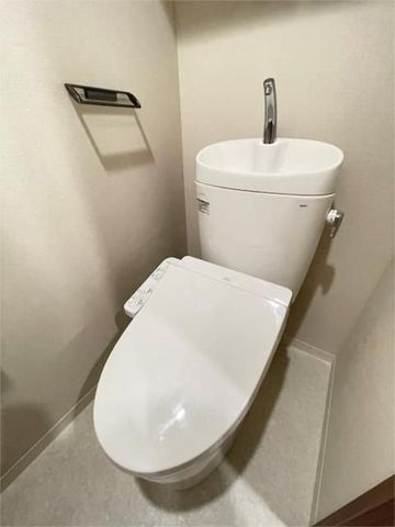 �y�g�C���z�@